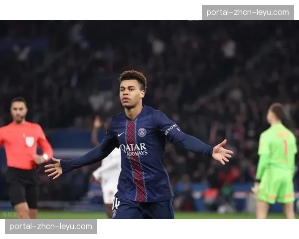 巴黎圣日耳曼主场3-0大胜梅斯反超朗斯重返法甲榜首