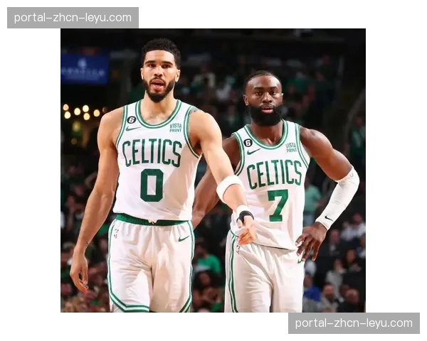 太阳凯尔特人比赛，布克伤退影响与塔图姆复出效应分析