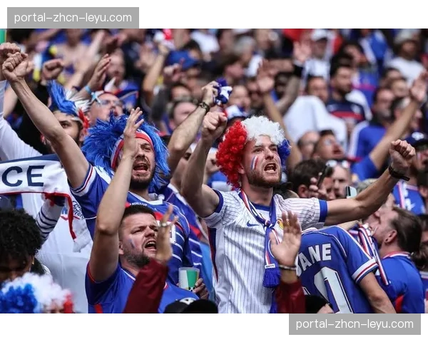 法国业余足球锦标赛决赛将在巴黎法兰西体育场举行